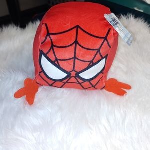 Spiderman cubd cube Plush Nwt marvel  Plush
